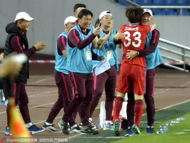 演员单日泡水最高达16小时；