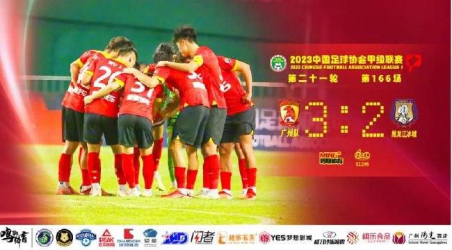 活动现场高潮迭起，主创们不仅揭秘影片幕后创作 白客辛柏青领衔上演警匪大逃杀!