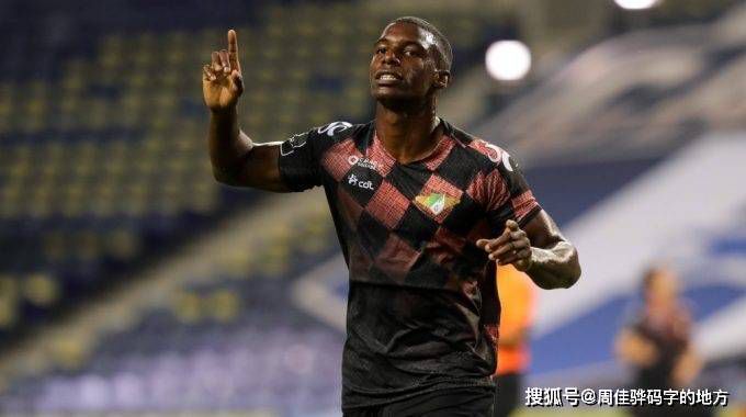 命运的安排让她与“黑历史见证者”崔胜孝再次见面……韩剧《妈妈朋友的儿子》将于8月17日在tvN播出。