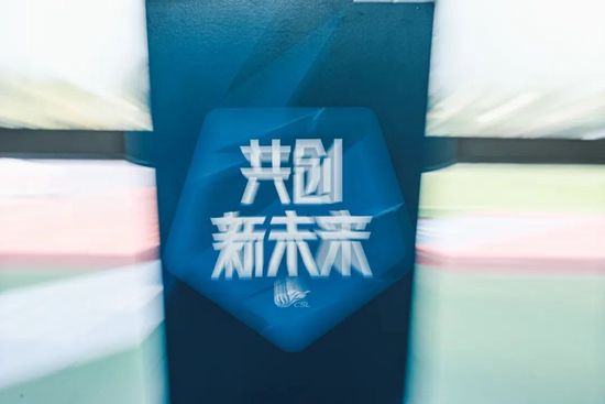 柯蒂斯无缘出演乔巴恩师 2024-08-22 据《综艺》报道，Netflix真人版《海贼王 第二季》正在制作中，日前官宣了磁鼓岛的两位医学传奇Dr.PK查斯坦美艳 “坏小子”比伯纹身惹眼 2014-05-23 范儿现身，狂抖衣领耍帅大秀纹身；超模亚历山大·安布罗休身穿飘逸长裙秀纤长美腿性感十足；蒂塔·万·提斯黑色透视印花裙带来勾人诱惑；变性男歌手肯奇塔·沃斯特、米歇尔·罗德里格兹、芭芭拉·帕尔文、猫王孙女莱 提卡·森普特新片聚焦政坛 因背景复杂被人追杀 2017-06-22 据外媒报道，好莱坞影星提卡·森普特、杰米·李·柯蒂斯确认加盟政治惊悚片《纸张》，影片将于近期在芝加哥开拍。