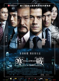 西装配皮靴身材曼妙 小蛮腰抢镜 2019-11-01 11月1日，马思纯现身某品牌活动，活动现场，她身穿一套西服裙，系着腰带露出蚂蚁腰，确实是肉眼可见的瘦了。