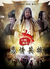 影片的开篇，画面中只有一望无际的沙漠、散落其中的乱石堆和地上的动物骸骨。