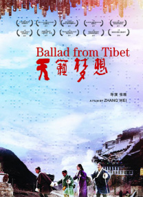 作为《淘金记》全 西恩·潘与查理兹·塞隆未订婚似情淡 传男方劈腿 2014-04-28 加州当地时间4月26日，西恩·潘和女友查理兹·塞隆一同亮相朋友的聚餐活动，查理兹·塞隆全程用手遮脸刻意回避记者镜头，西恩·潘一身邋遢装扮不拘小节。